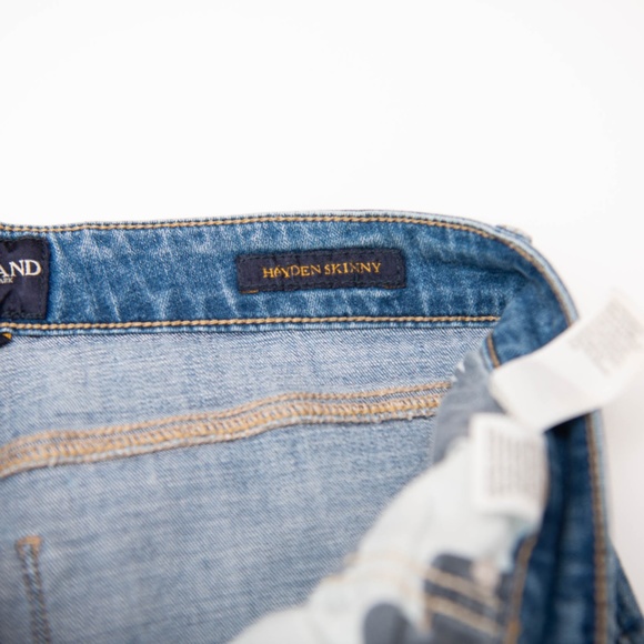 Lucky Brand Denim Shorts Size 10 - Picture 9 of 9